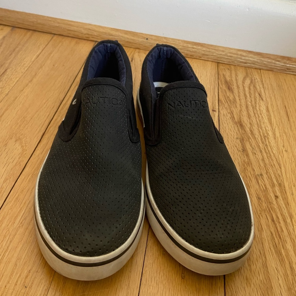 Nautica Boy's Slip Ons - 1